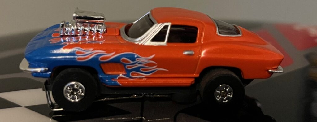 HO Toy Car Orange Corevette With Blue Flames